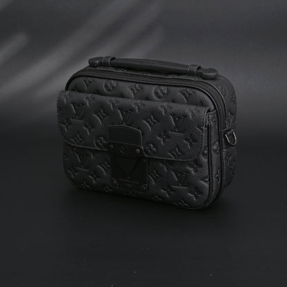 Louis Vuitton Capucines BB Top Handle Bag – Black Taurillon Leather