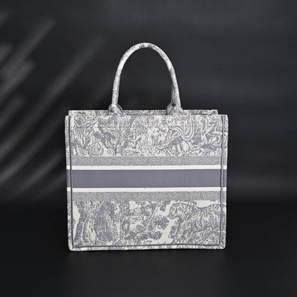 Christian Dior Large Book Tote – Toile de Jouy Embroidery